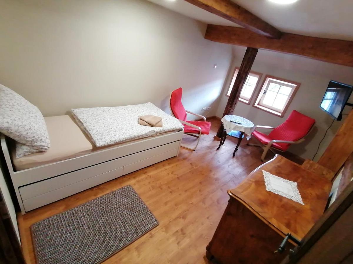 Pferdehof Am Burgsberg, Ferienzimmer, Monteurzimmer Seifhennersdorf Luaran gambar